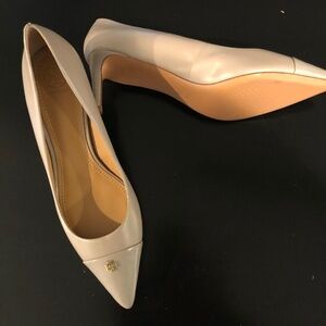 Tory Burch pumps neutral color size 10, new